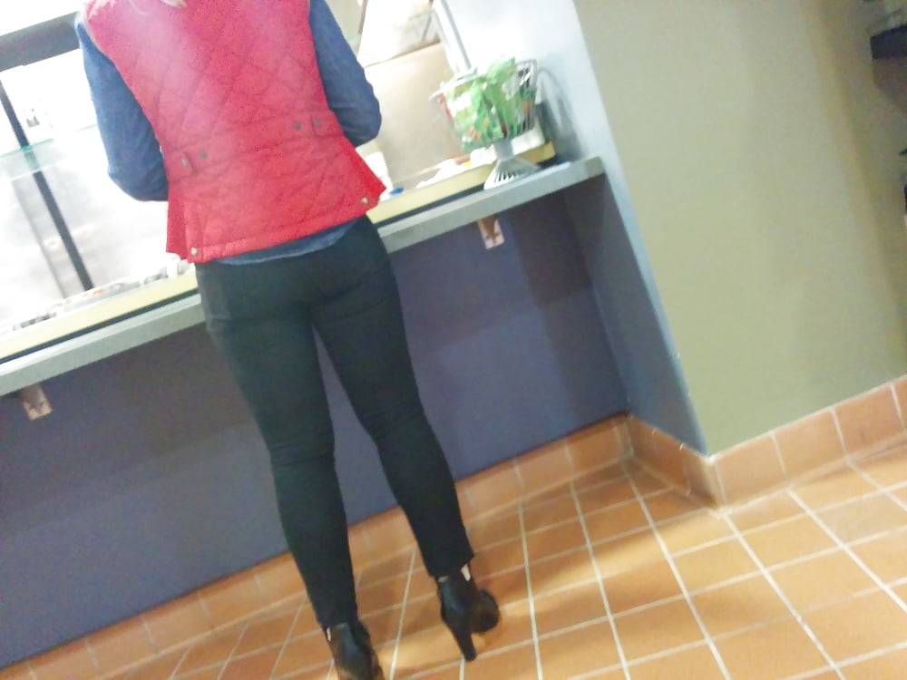 Sex Gallery Booty Voyeur