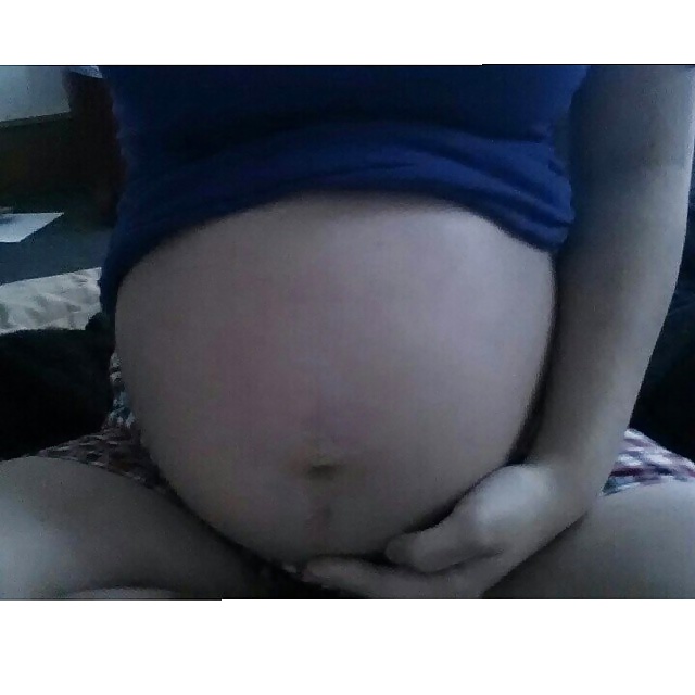 Sex Gallery My pregnant belly