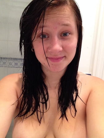 selfshot amateur girl         