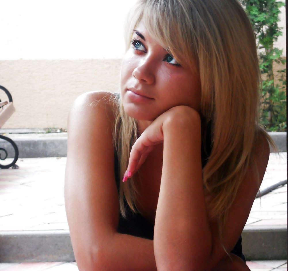 Sex Gallery Pretty girl