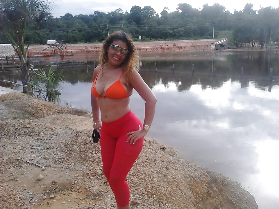 Sex Gallery Puta,culona y fea del face (meyre)