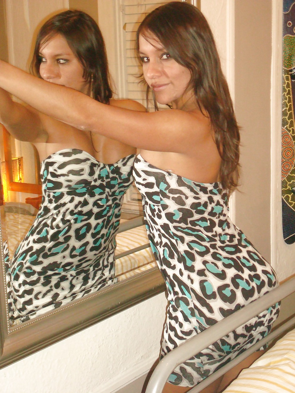Sex Gallery Lauras neue Tigerkleid