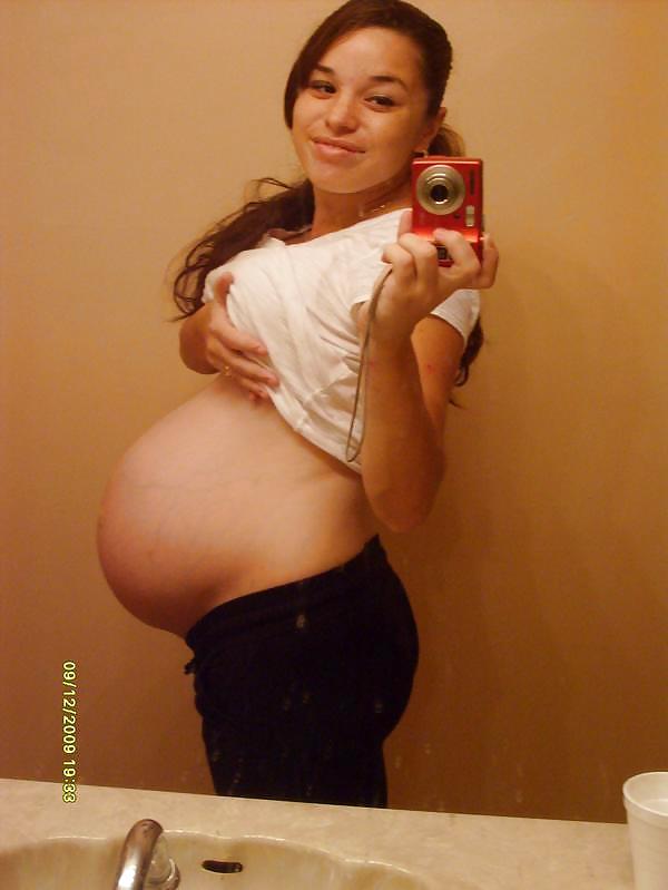Sex Gallery Another awesome PREGNANT teen selfshot