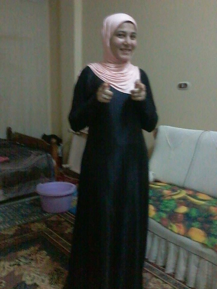 Sex Gallery arab sharmota2