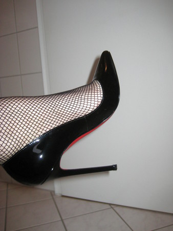 HH-Lovers Jules hottest Heels!