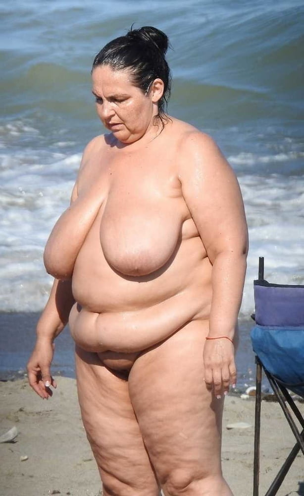 Fat Nudist