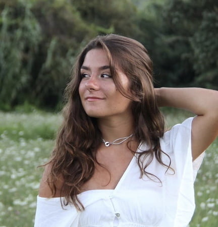 lola french slut teen         