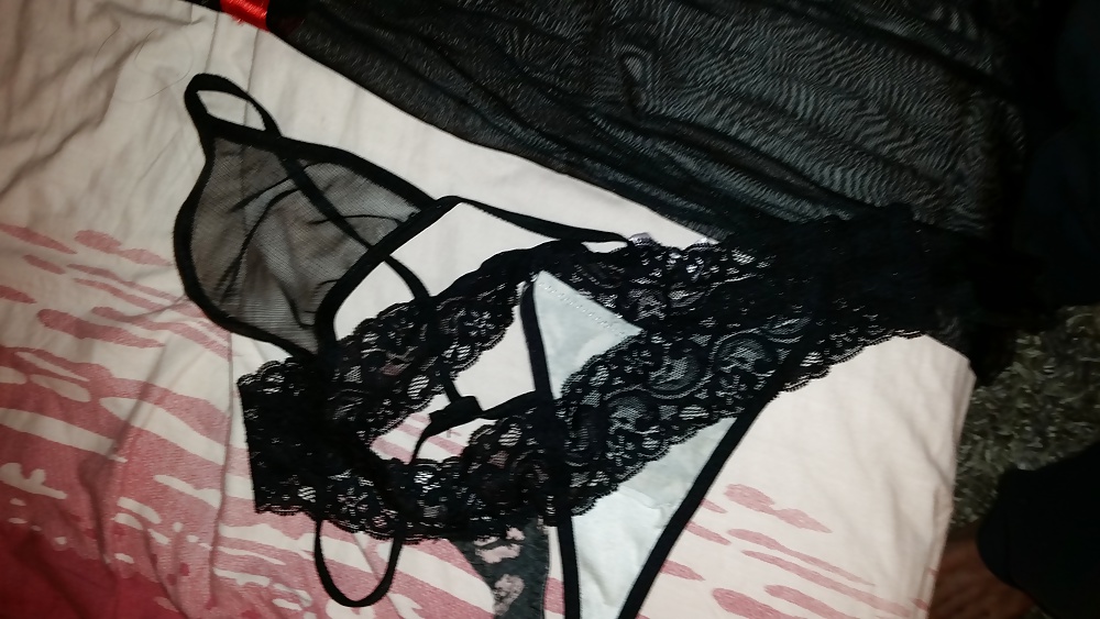 Sex Gallery Stuff I Found In not my sister's room