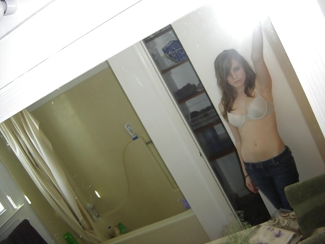 Sex Gallery Paradise teens selfshots 6