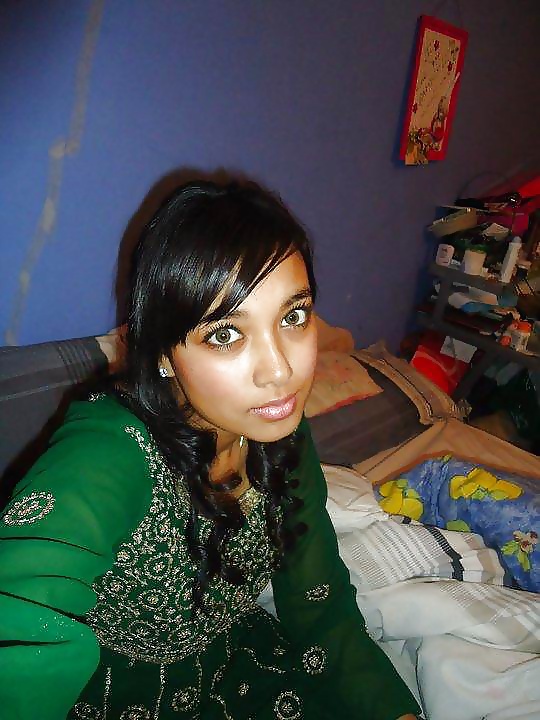 Sex Gallery mixed indian and paki girls for degrading