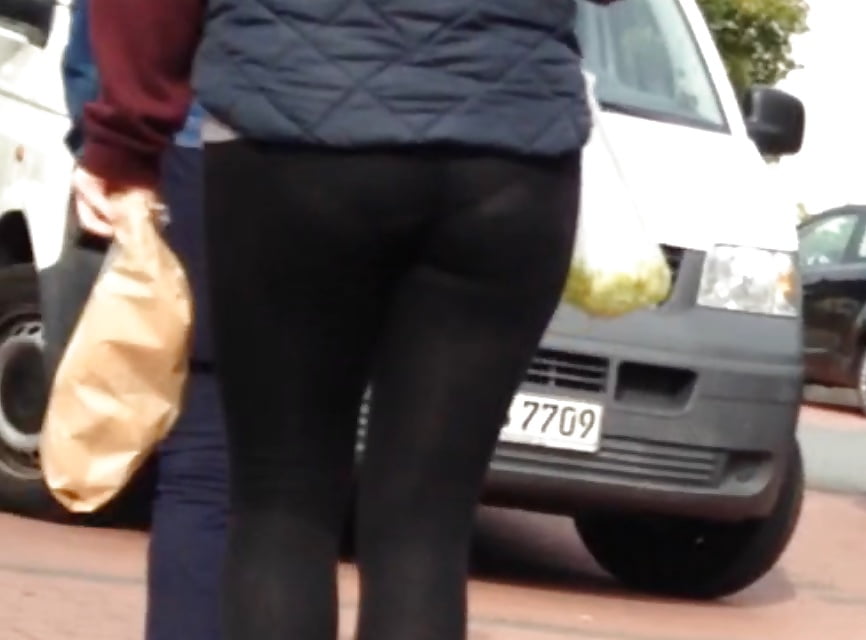 Sex Gallery Spy teen legging panties ass