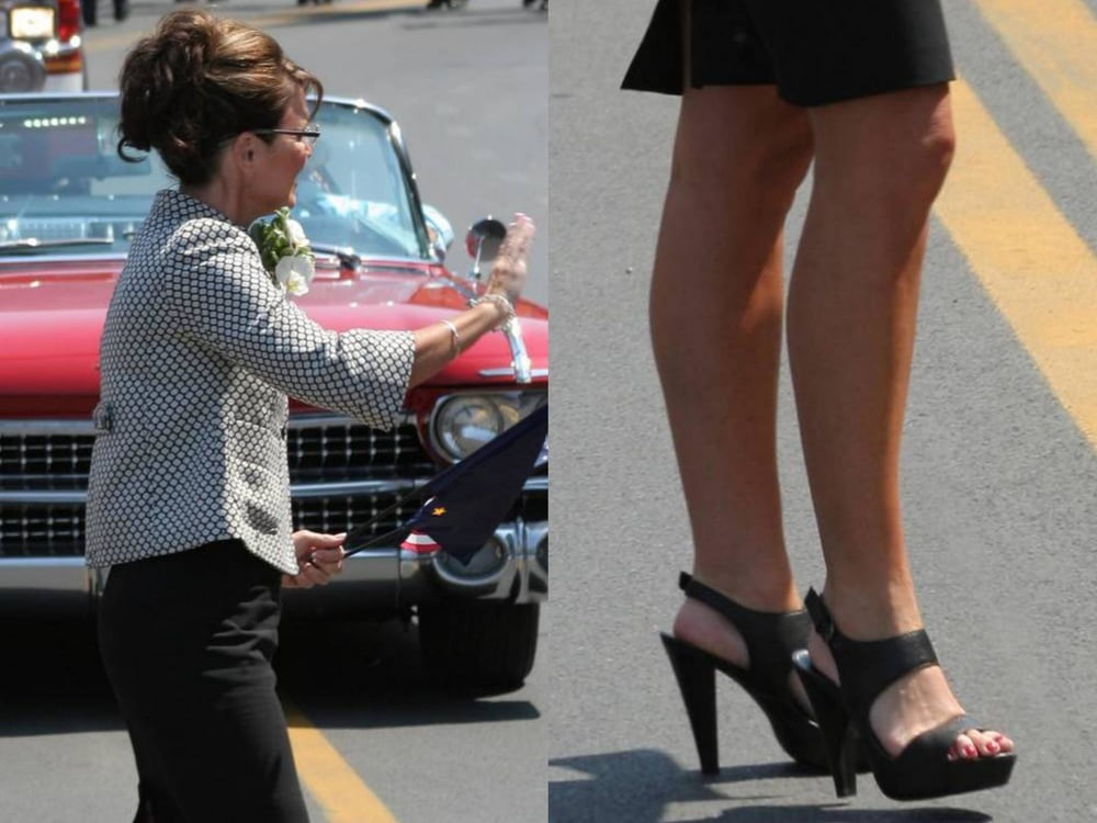 Sarah palin heels - 🧡 Sarah Palin Sexy Legs feet and High heels - 269 Pics...