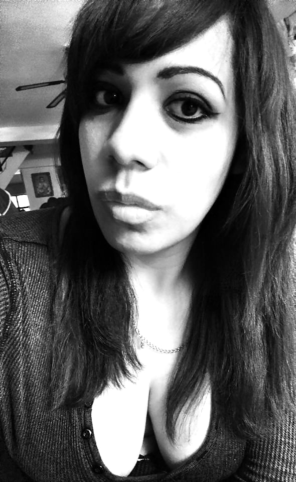 Sex Gallery RUBY TEEN AND BIG TITS DE FACEBOOK