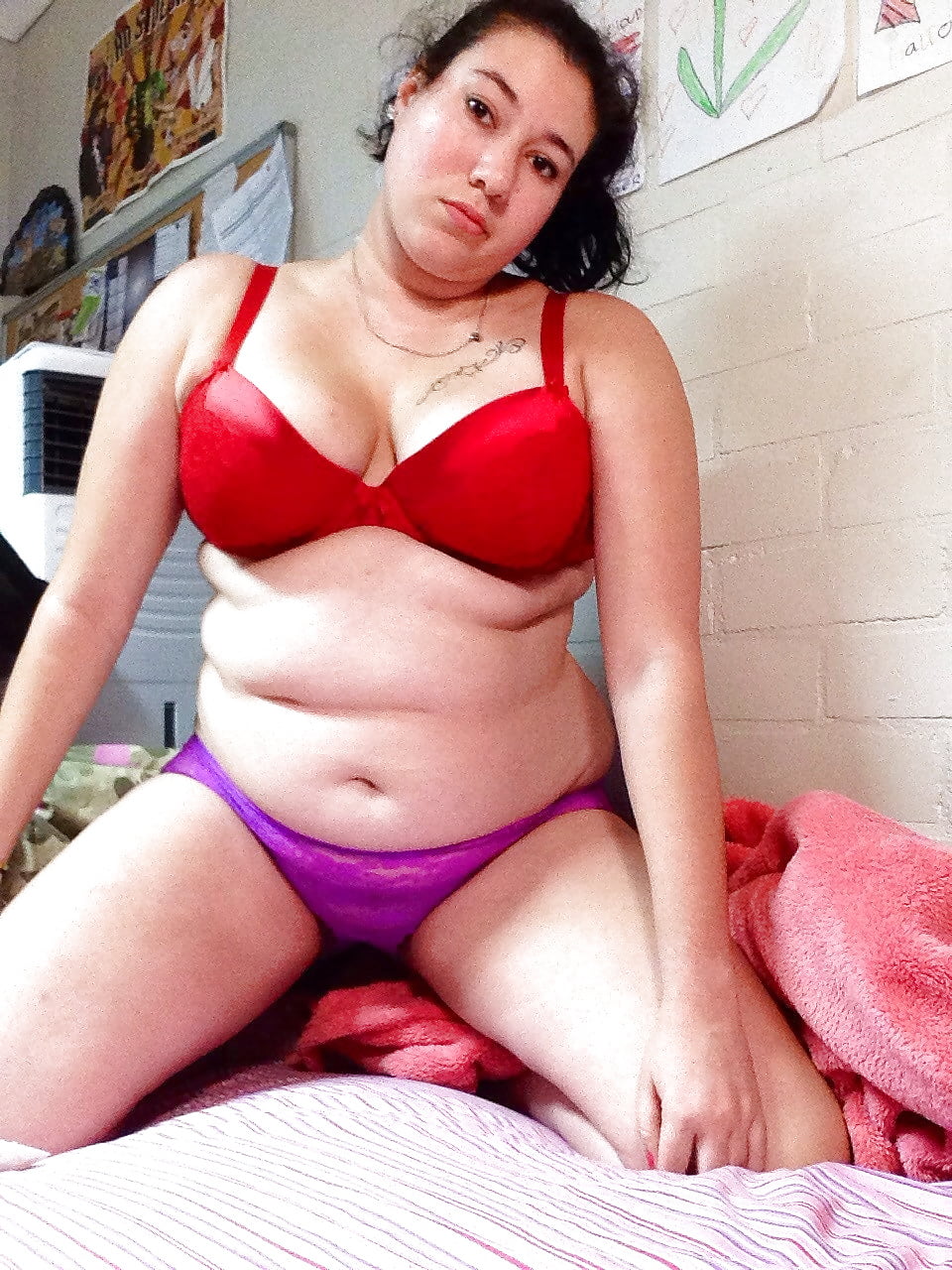 Sex Gallery Thick College Med Student gets naked pt.1