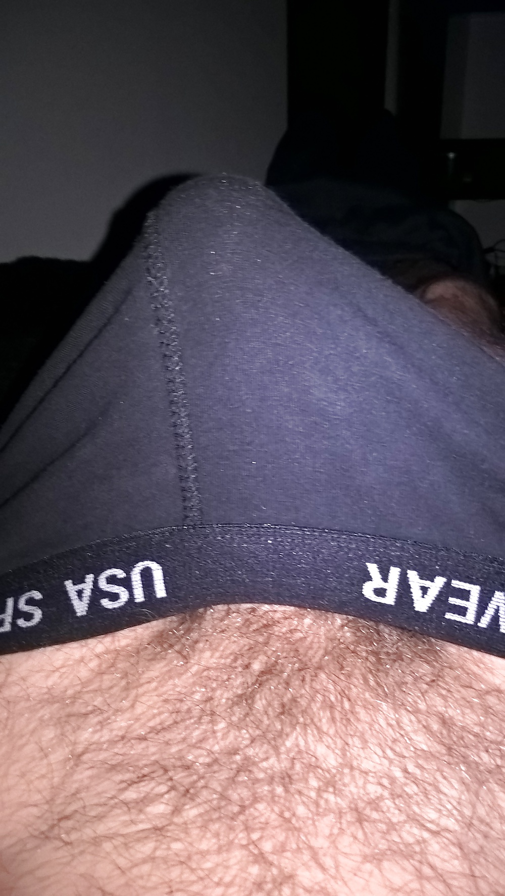 Sex Gallery Je bande bien dur dans mon boxer...